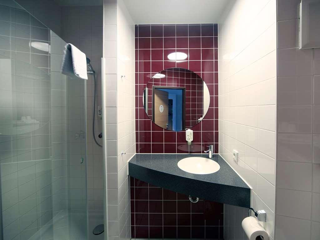 B&B Hotel Weimar Room photo